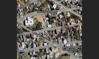 Imagem 4: Vende- se lote acidentado no bairro cruzeiro do sul