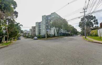 Imagem 3: Apartamento para venda tem 62 metros quadrados com 3 quartos em Água Verde - Curitiba - PR