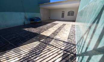 Imagem 5: Casa sozinha no lote