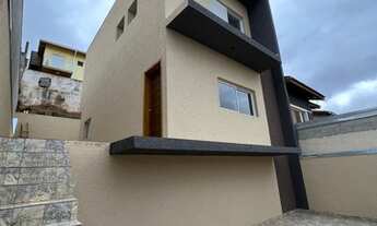 Imagem 2: Casa para venda possui 104 metros quadrados com 3 quartos em Portais (Polvilho) - Cajamar