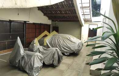 Imagem 2: Jd. São Paulo Sobrado com 359 m² de área construída, 7 dormitórios (1 suíte), 4 vagas, pi