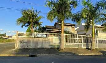 Imagem: CASA COM 03 QUARTOS E QUINTAL GRANDE À