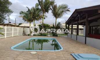 Imagem 4: Excelente Casa de Esquina com Piscina