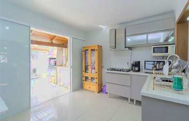 Imagem 4: PORTO ALEGRE - Casa Padrão - Aberta dos Morros