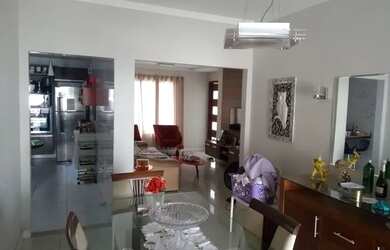 Imagem 4: Casa de alto padrão no Palm Garden