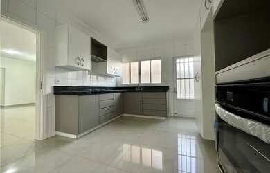 Imagem 6: CASA CONDOMÍNIO COM 3 SUÍTES PARA LOCAÇÃO EM VINHEDO