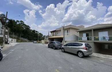 Imagem 3: SOBRADO À VENDA NO CONDOMÍNIO VILLA D'ESTE 3 DORMITÓRIOS COTIA SP