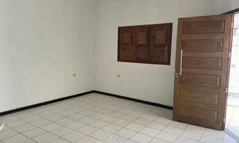 Imagem 2: Casa em bezerros