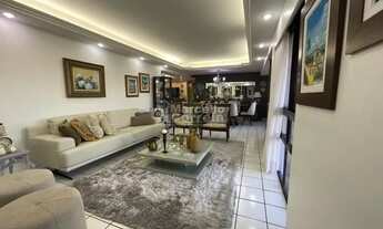 Imagem 2: Apartamento de 190m² no Edf. Solar da Trindade em Casa Amarela