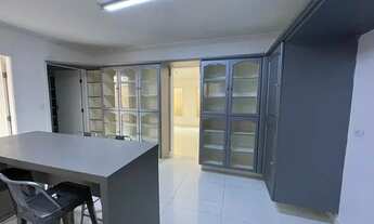 Imagem 2: Casa 04 dormitórios com piscina e churrasqqueira