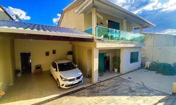 Imagem 3: Casa com 4 dormitórios à venda em Contagem