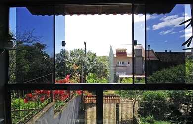 Imagem 5: BAIXOU, PREÇO PROMOCIONAL. Sobrado 3 dormitórios, 1suíte, com área gourmet com churrasque