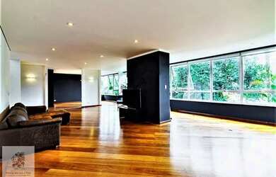 Imagem 2: Casa / Sobrado para Venda em São Paulo, Jardim Guedala, 4 dormitórios, 2 suítes, 5 banheir