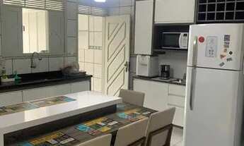 Imagem: Vendo Casa Térrea com 3/4 quartos com Piscina