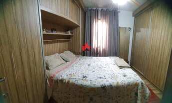 Imagem 4: Sobrado com 3 dormitórios, 2 banheiros e quintal com churrasqueira na Ponte Rasa