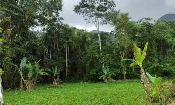 Imagem: Terreno perto da Praia do Ubatumirim