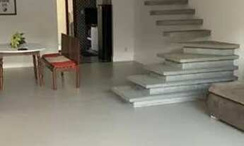 Imagem 3: Casa em rua pública com 3 quartos, piscina e churrasqueira - Confira!