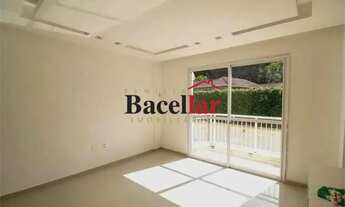 Imagem 4: Casa em Condomínio com 3 Suítes, Varanda e 2 Vagas à Venda na Tijuca!!! Próximo ao Largo d