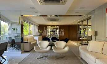 Imagem 3: Apartamento de 250m² No Bairro de Casa forte - Porteira Fechada