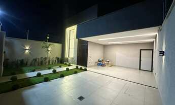 Imagem 6: Casa Térrea, três suítes, sala pé direito duplo e piscina aquecida