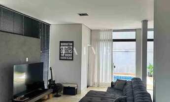 Imagem 2: Casa à venda ou locação, Condomínio Ville Campestre, 316m² privativos, 4 suítes, piscina a