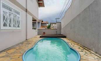 Imagem 4: Casa com 3 dormitórios à venda, 220 m² por R$ 680.000,00 - Água Verde - Blumenau/SC