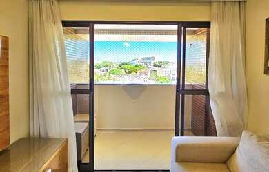 Imagem 4: Apart. mobiliado em Ponta Negra no Resl. Poetas, 2 dorms. c/ suíte, lado sombra, andar int