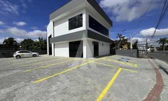 Imagem 3: Imóvel comercial novo no bairro Iririu com 304,13 m²