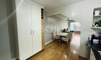 Imagem 6: Conforto, Lazer e Localização: Casa Térrea Charmosa na Vila das Mercês com Área Gourmet e