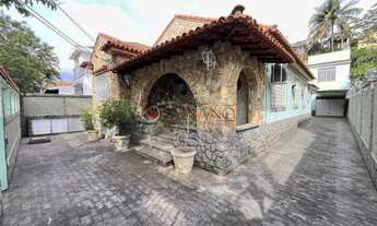 Imagem 2: Vendo Casa Linear Frente Rua 6 Quartos Vagas Piscina Rua Alberto Leite