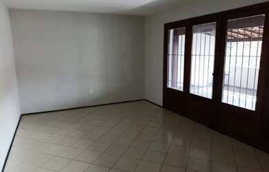 Imagem 7: Sobrado no Centro com 3 quartos com suíte para Locação