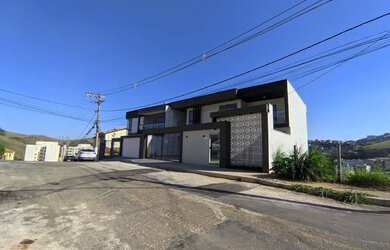 Imagem 2: Casa com 3 quartos no Bairro Quintas da Avenida - Juiz de Fora - MG por R$1.249.000,00