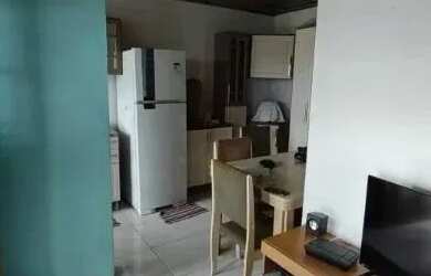 Imagem 6: Casa em Porto Alegre, no bairro Campo Novo, com 2 dormitório(s), e 2 banheiros