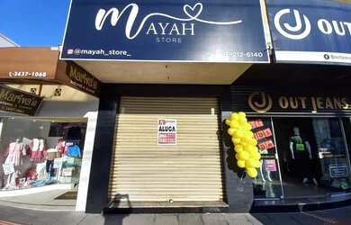 Imagem 2: Sala comercial térrea com 80 m², um banheiro