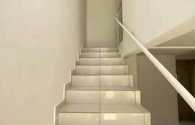 Imagem 3: Casa Duplex à Venda em Condomínio Fechado Parnamirimyy/RN