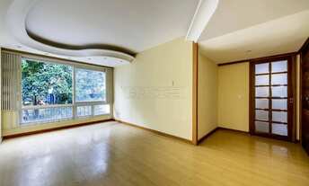 Imagem: 3 quartos no Petrópolis com 1 vaga escriturada!