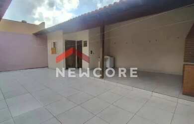 Imagem 3: Casa em Avenida Rosalvo Marques Bonfim - Jardim Maria Celina - Londrina/PR