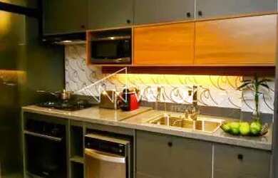 Imagem 2: Apartamento - Padrão / Residencial / Glória