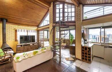 Imagem 6: Cobertura no Centro de Porto laegre!