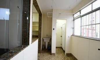 Imagem 5: H? um quarteirao da av Cristiano Machado, com 89 m? de area interna