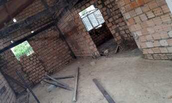 Imagem 4: Vende-se essa casa em construção