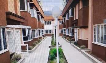 Imagem 3: SOBRADO À VENDA NO PARQUE RENATO MAIA