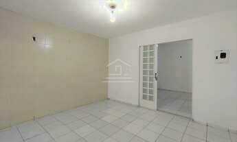 Imagem 1: Casa para venda tem 190 metros quadrados com 4 quartos em Saci - Teresina - PI