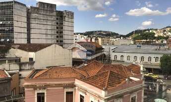 Imagem 7: Apartamento com 3 quartos e uma vaga de garagem no centro de Juiz de Fora