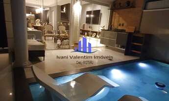 Imagem: Casa de condomínio no Recreio dos Bandeirantes