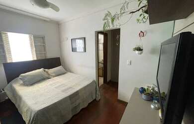 Imagem 5: Casa para venda com 180 metros quadrados com 3 quartos em Liberdade - São Paulo - SP