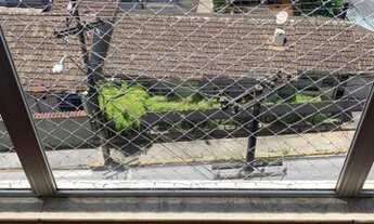 Imagem 2: Apto Valparaíso, frente, local nobre, Av. Portugal, excelente preço - Petrópolis - RJ