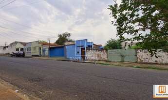 Imagem 2: Casa (térrea na rua) 16 dormitórios, cozinha planejada