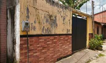 Imagem: Casa em rua pública