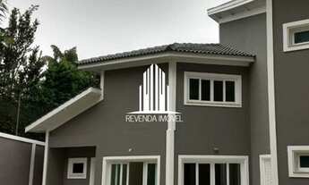 Imagem: CASA ASSOBRADADA COM 4 SUÍTES E 3 VAGAS